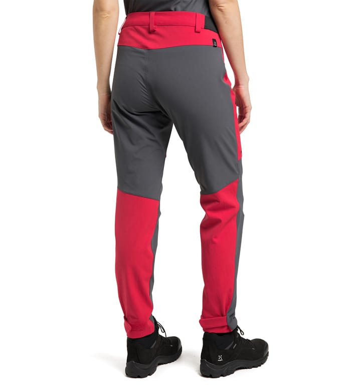 Rugged Flex Pant Women Scarlet Red/Magnetite Rugged Flex Pant Women Scarlet Red/Magnetite