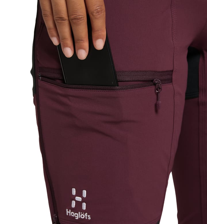 Rugged Relaxed Pant Women Aubergine/True Black Rugged Relaxed Pant Women Aubergine/True Black