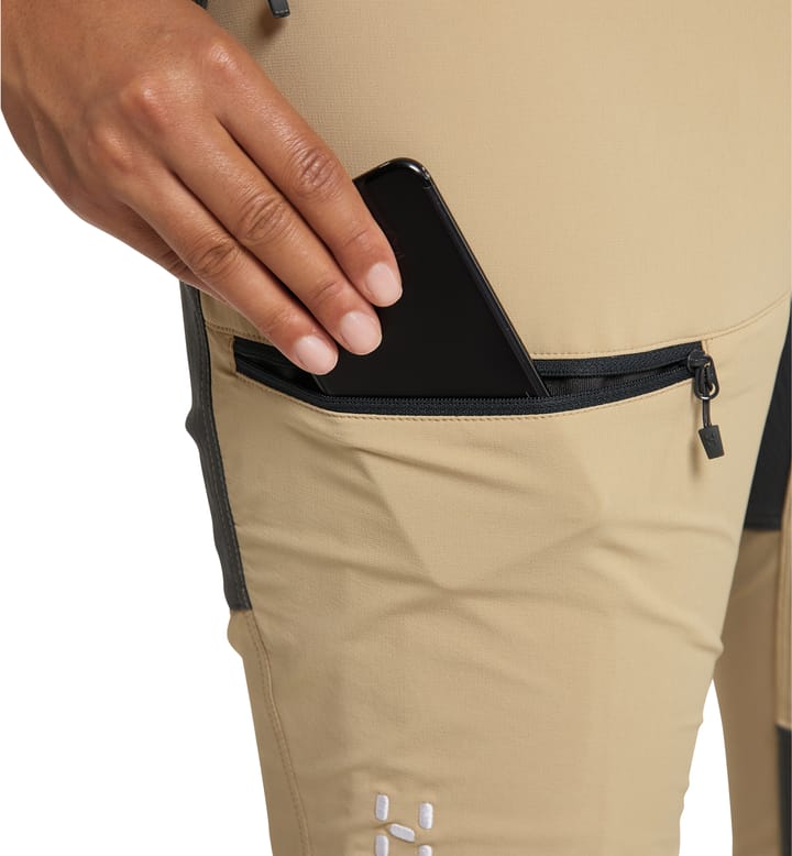 Mid Standard Pant Women Sand/Magnetite Mid Standard Pant Women Sand/Magnetite
