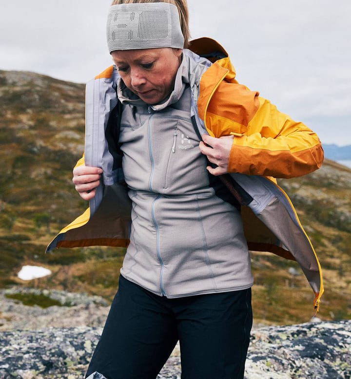 L.I.M Mid Fast Hood Women Concrete/Thyme Green L.I.M Mid Fast Hood Women Concrete/Thyme Green