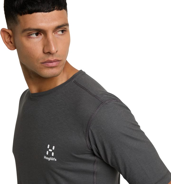 ROC Grip Tee Men Magnetite ROC Grip Tee Men Magnetite
